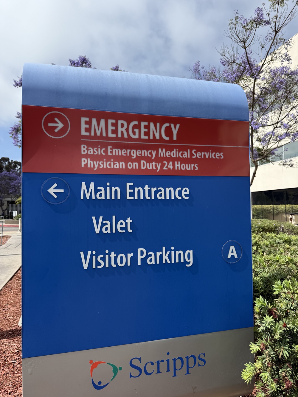 Three Children Injured After 3-Vehicle Crash on Clinton Ave