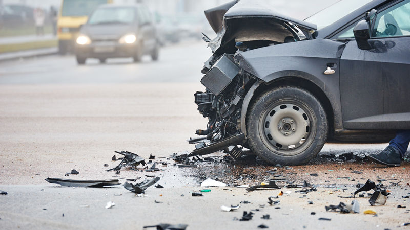 Thursday Wreck Causes Injuries on Iowa Ave